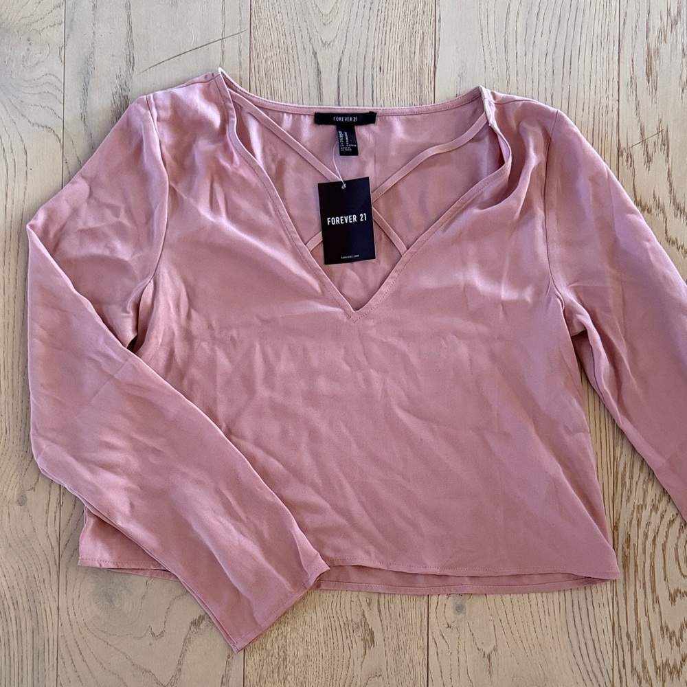 Forever 21 Mauve Long Sleeve V-Neck Top